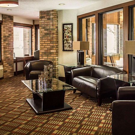 Quality Inn East Liverpool Екстер'єр фото