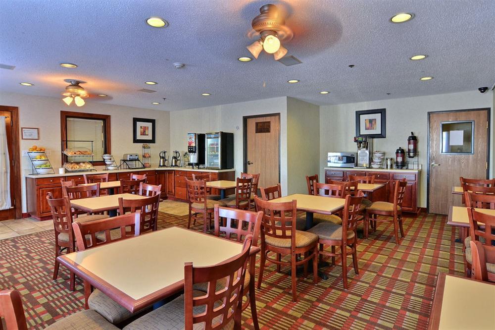Quality Inn East Liverpool Екстер'єр фото