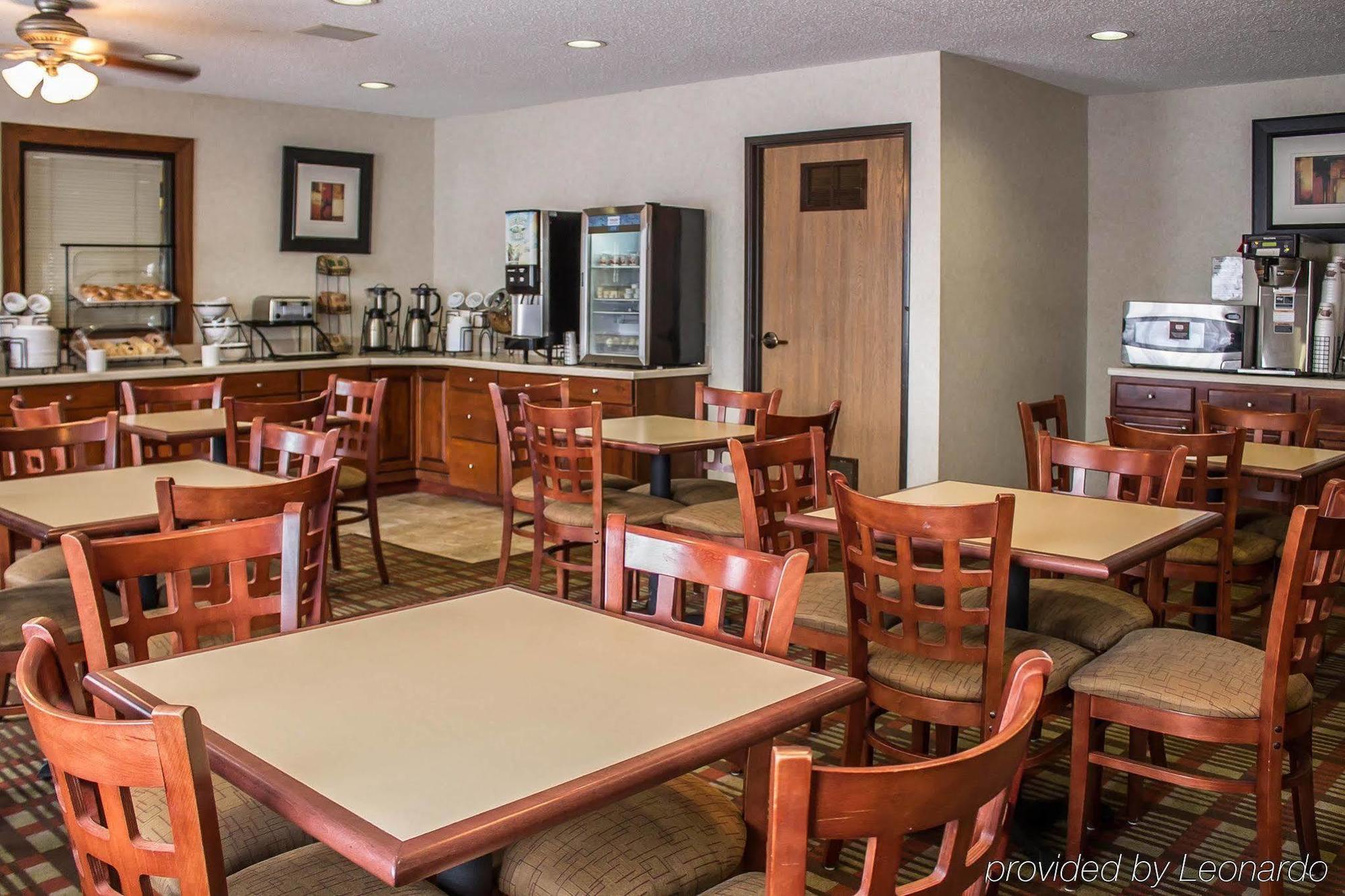 Quality Inn East Liverpool Екстер'єр фото